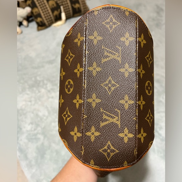 LV Ellipse MM 💕🤎 - Picture 6 of 15